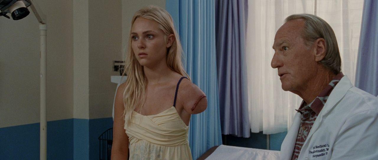 annasophiarobbcom-0340.jpg annasophiarobbcom-0340.jpg