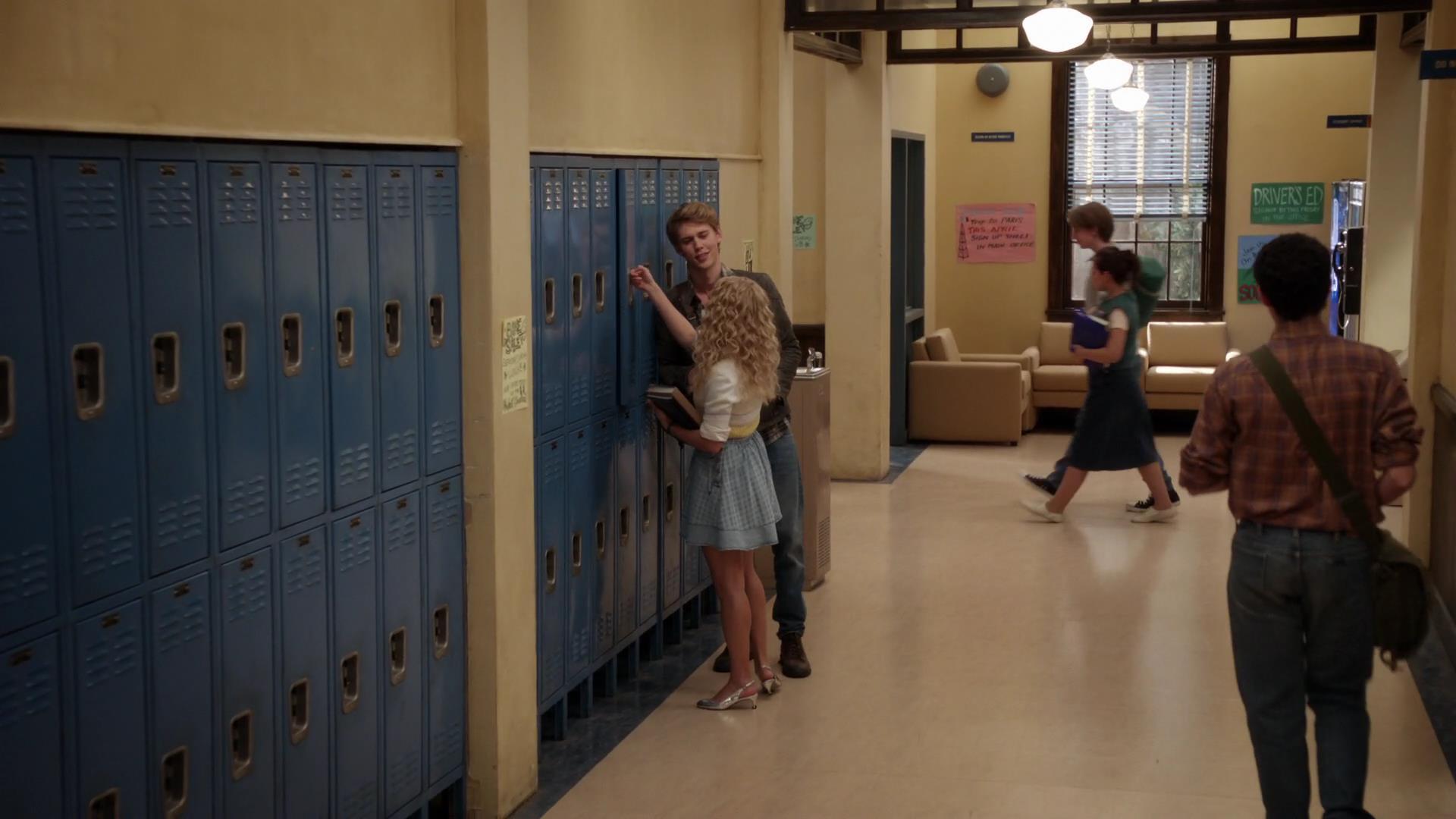 TheCarrieDiaries1x02_AnnaSophiaRobbOnline0042.jpg TheCarrieDiaries1x02_AnnaSophiaRobbOnline0042.jpg