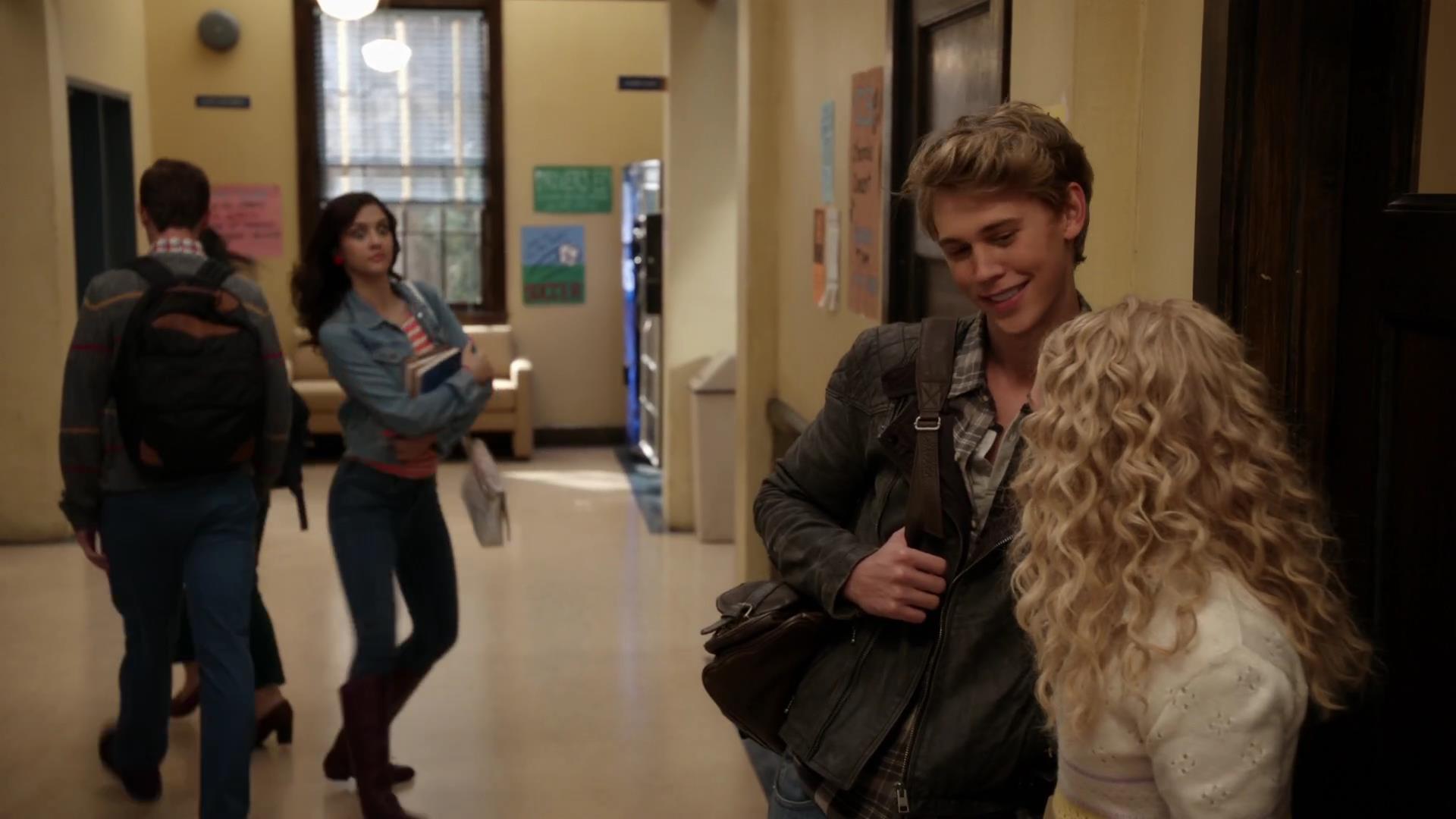 TheCarrieDiaries1x02_AnnaSophiaRobbOnline0075.jpg