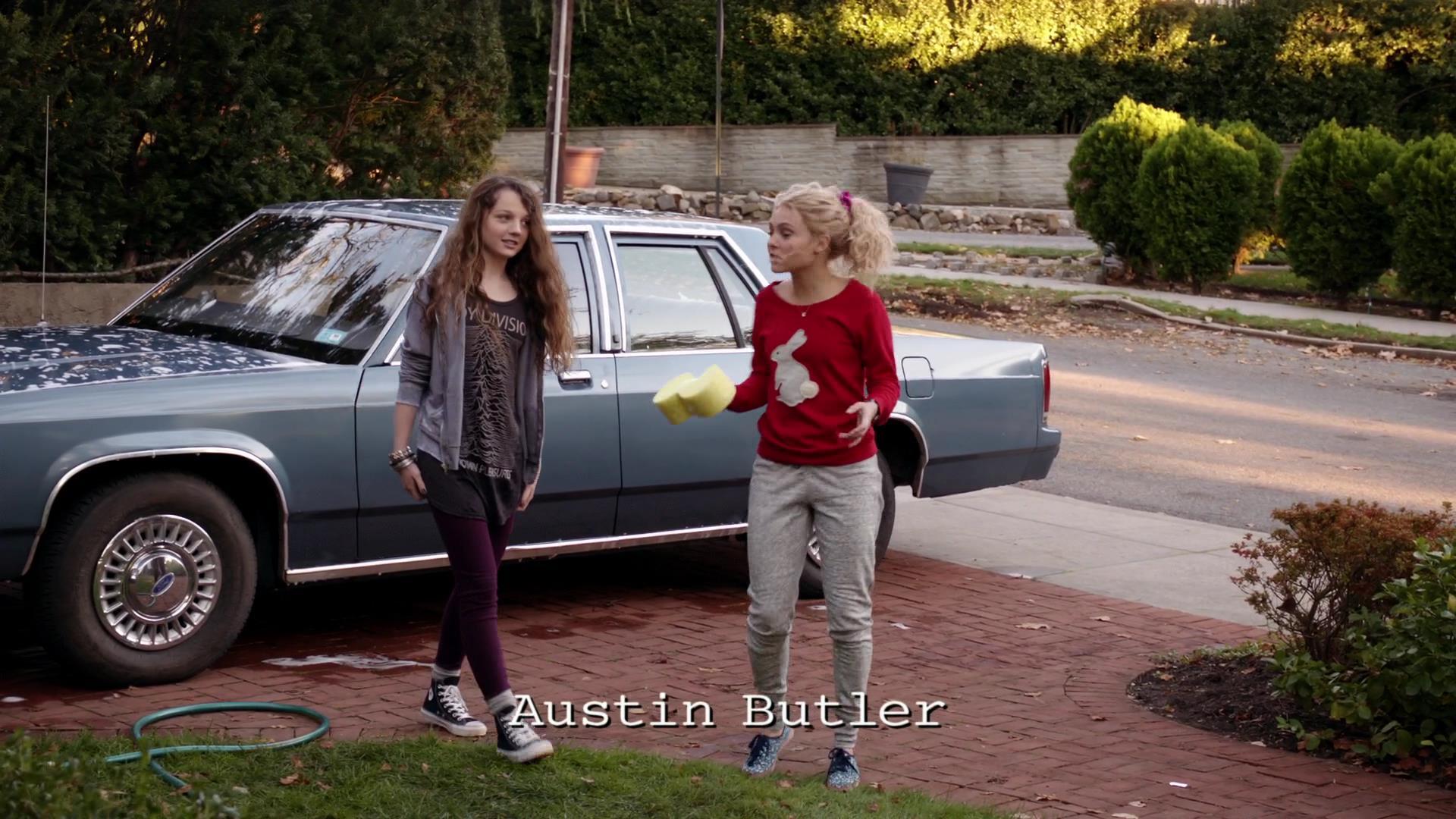 TheCarrieDiaries1x02_AnnaSophiaRobbOnline0079.jpg