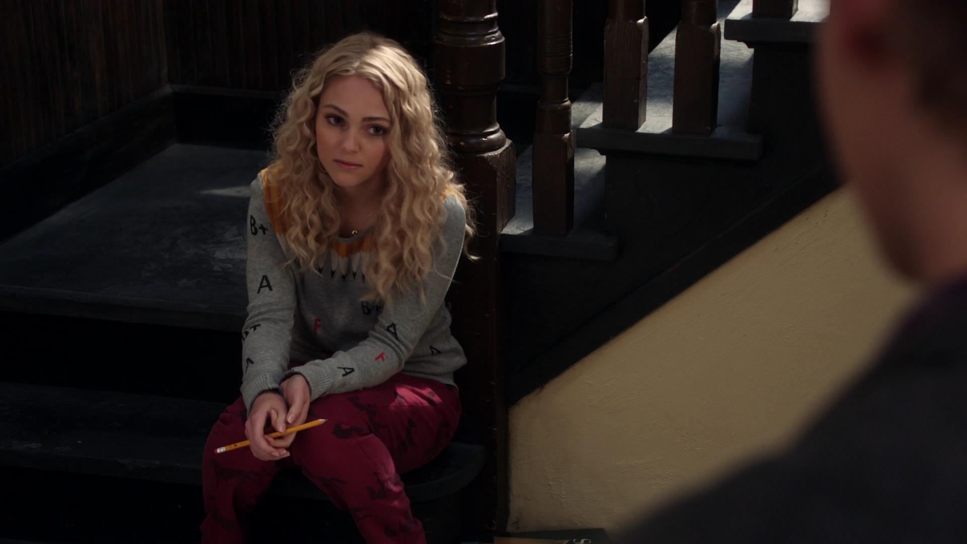 TheCarrieDiaries1x02_AnnaSophiaRobbOnline0221.jpg