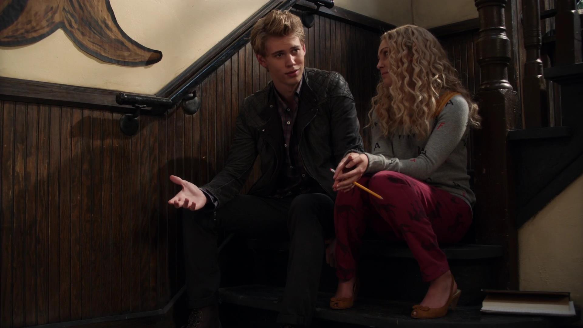 TheCarrieDiaries1x02_AnnaSophiaRobbOnline0240.jpg