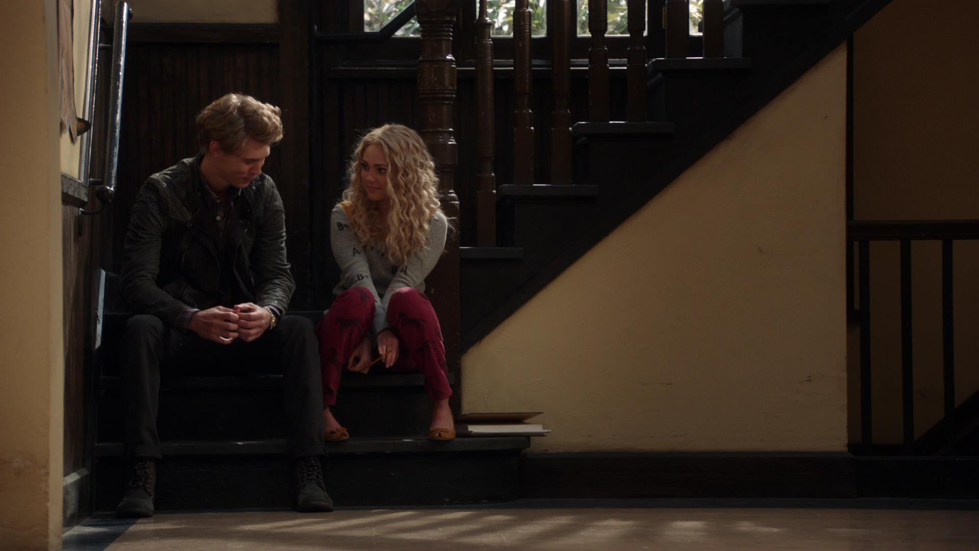 TheCarrieDiaries1x02_AnnaSophiaRobbOnline0297.jpg