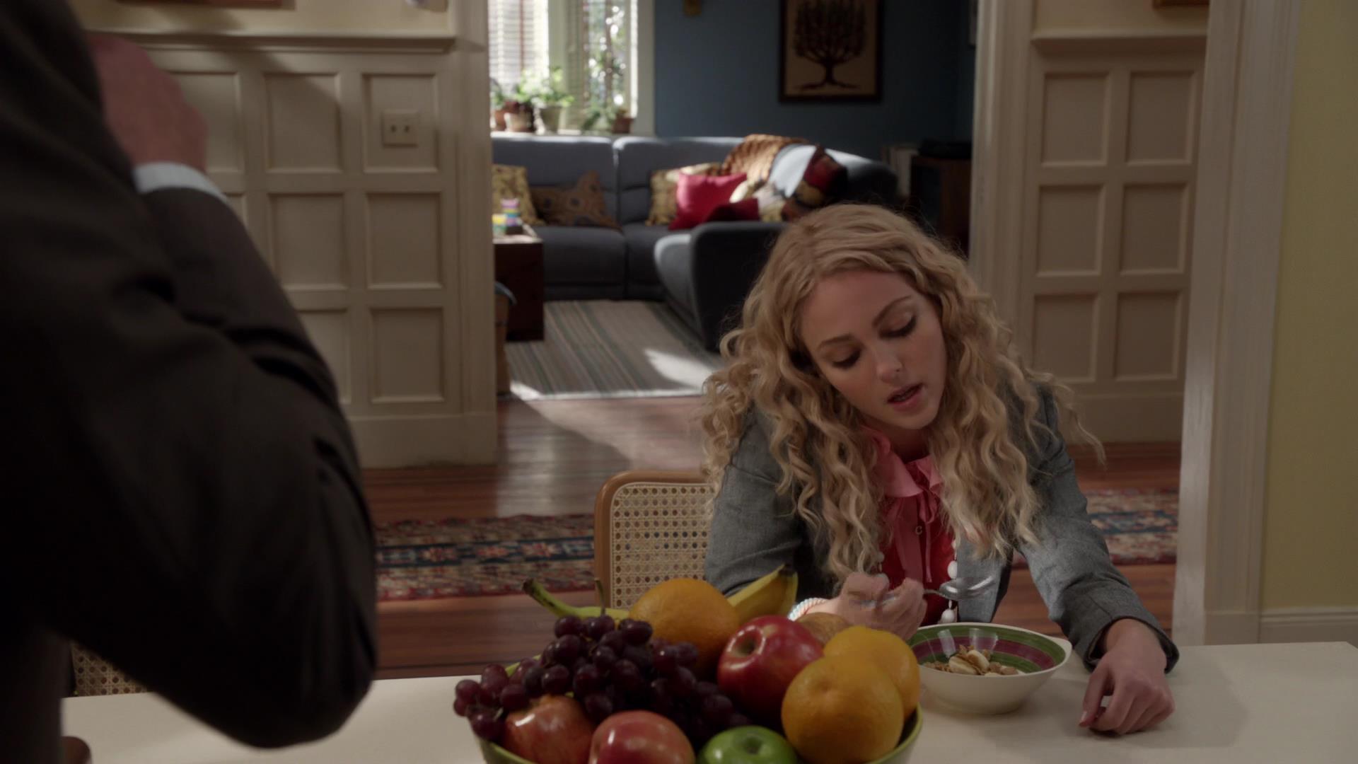 TheCarrieDiaries1x02_AnnaSophiaRobbOnline0391.jpg