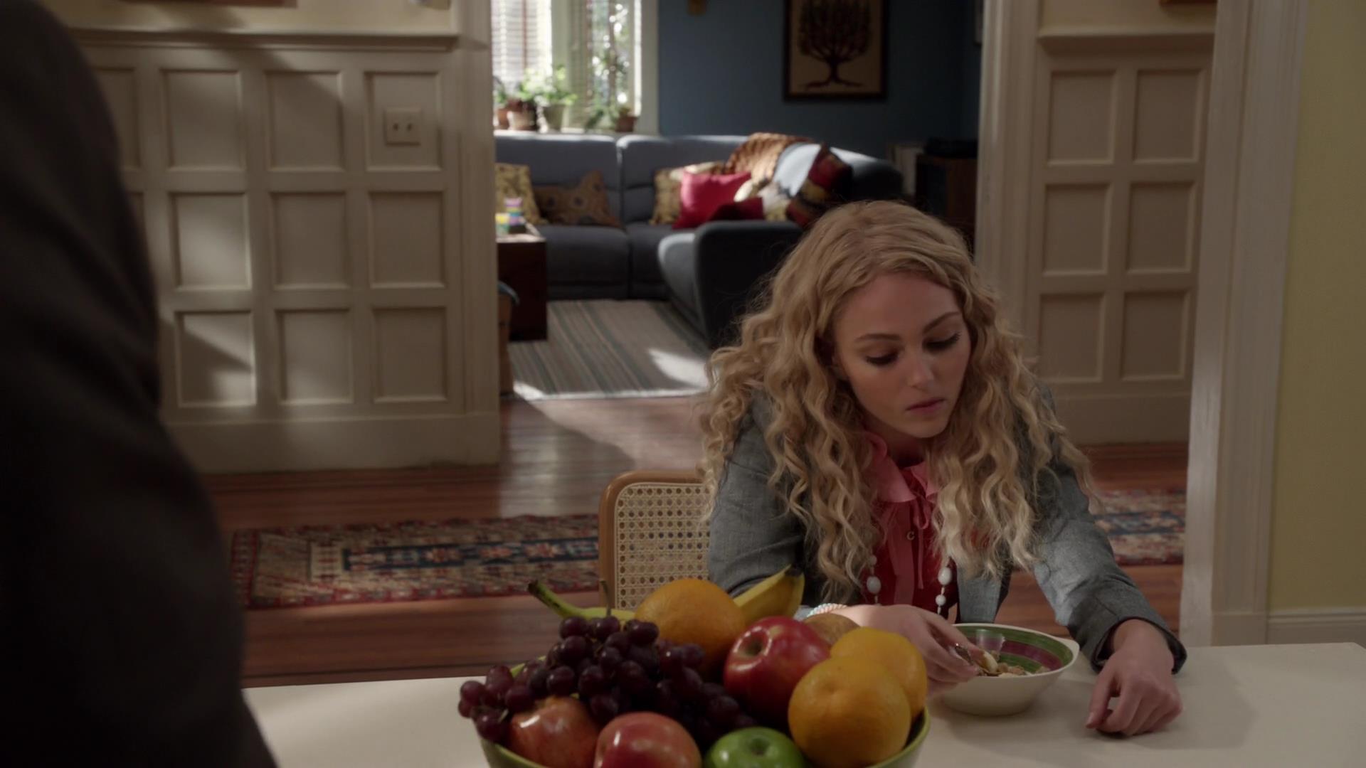 TheCarrieDiaries1x02_AnnaSophiaRobbOnline0394.jpg