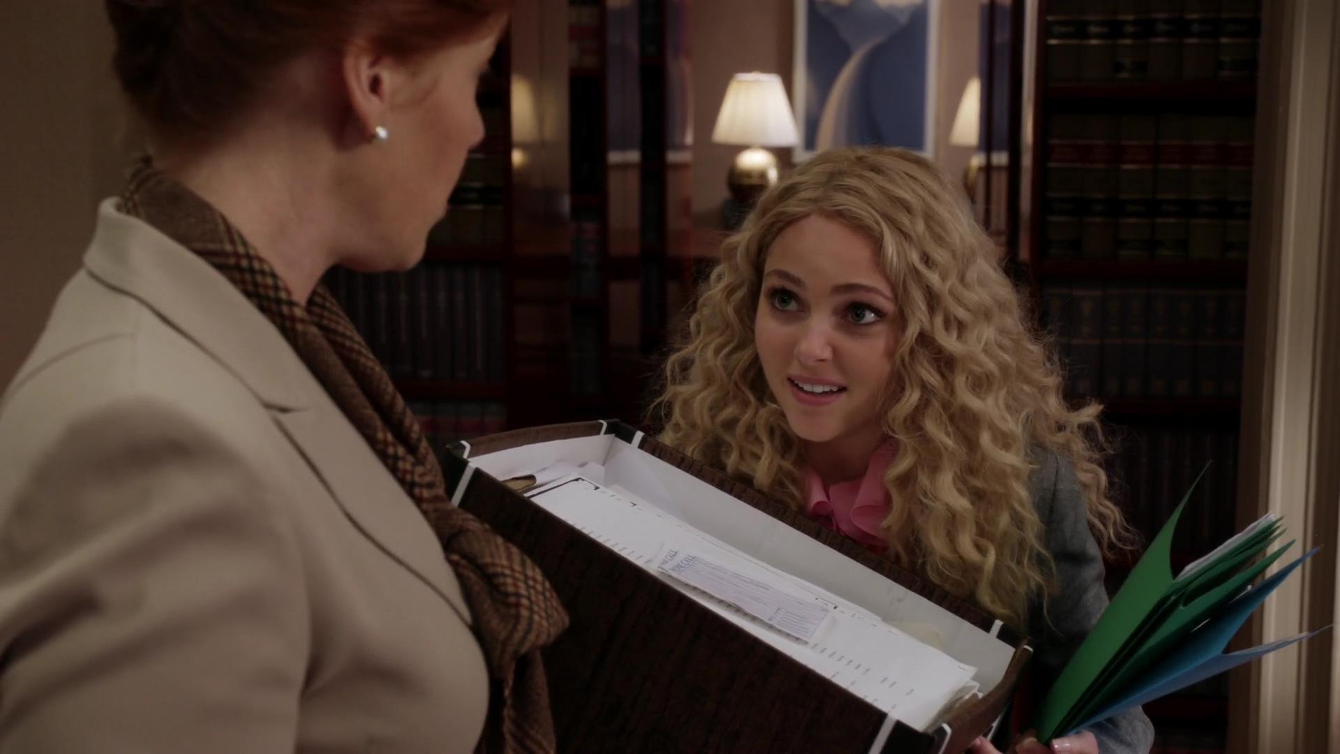 TheCarrieDiaries1x02_AnnaSophiaRobbOnline0430.jpg