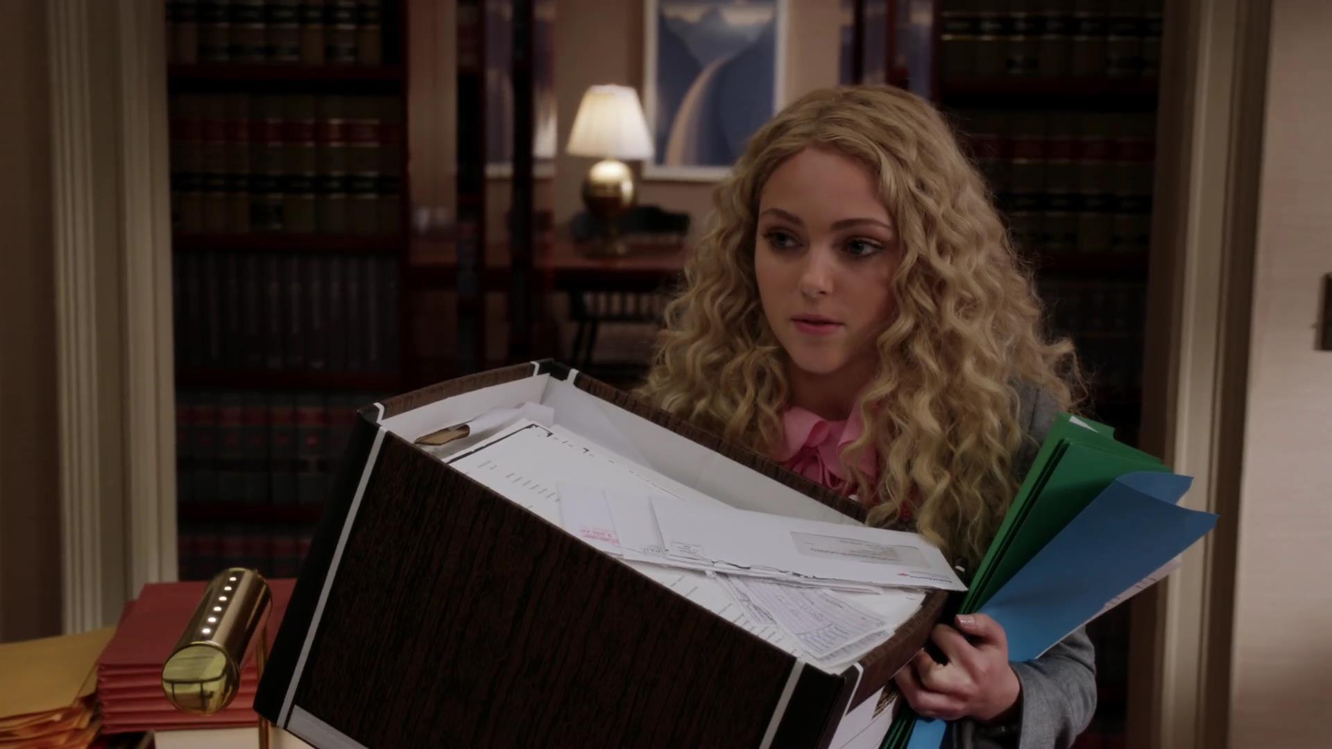 TheCarrieDiaries1x02_AnnaSophiaRobbOnline0441.jpg