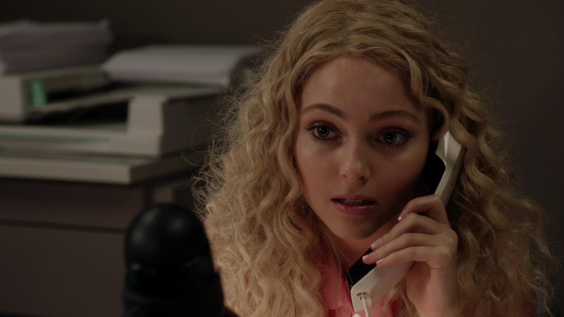 TheCarrieDiaries1x02_AnnaSophiaRobbOnline0482.jpg