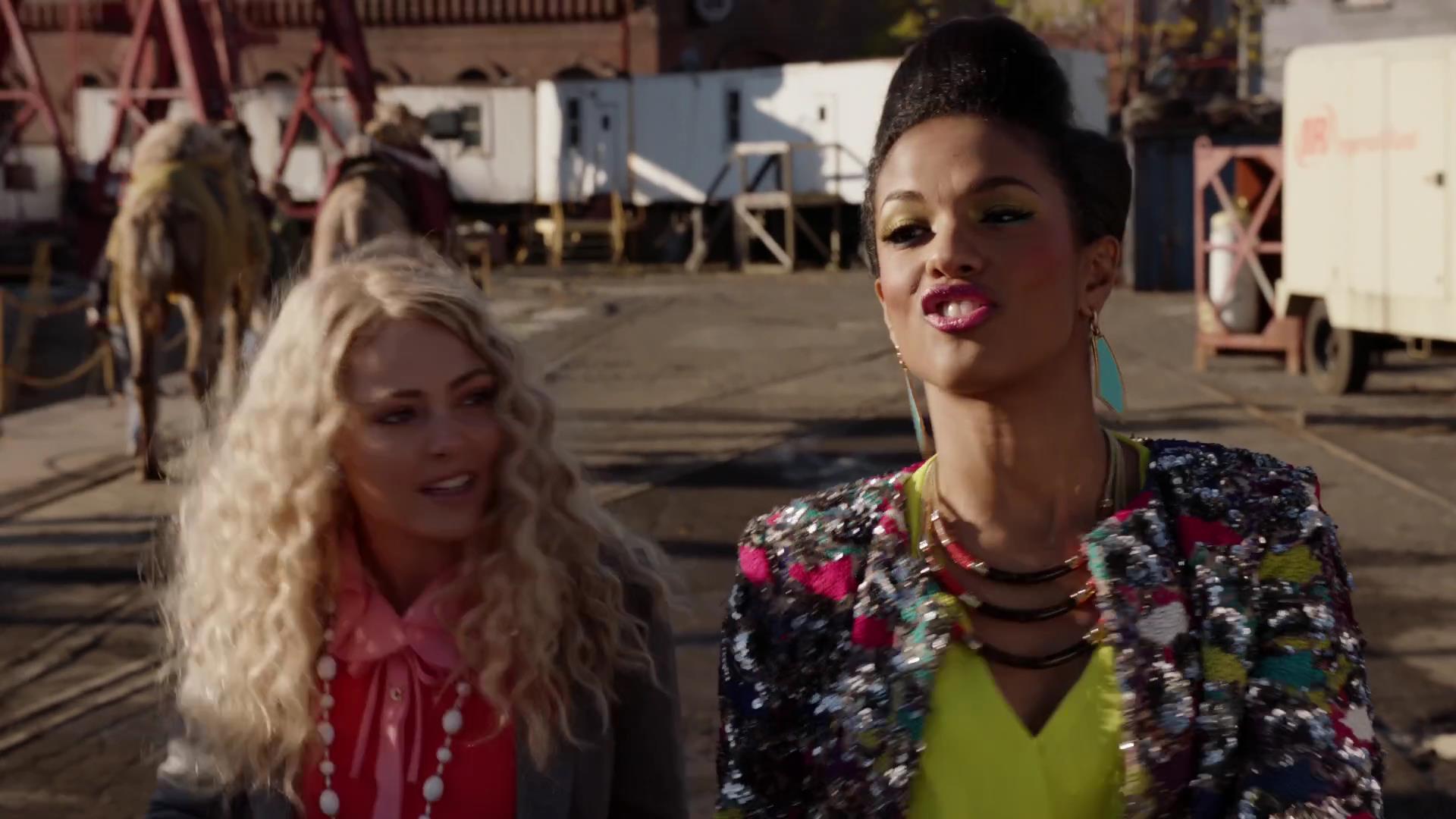 TheCarrieDiaries1x02_AnnaSophiaRobbOnline0569.jpg