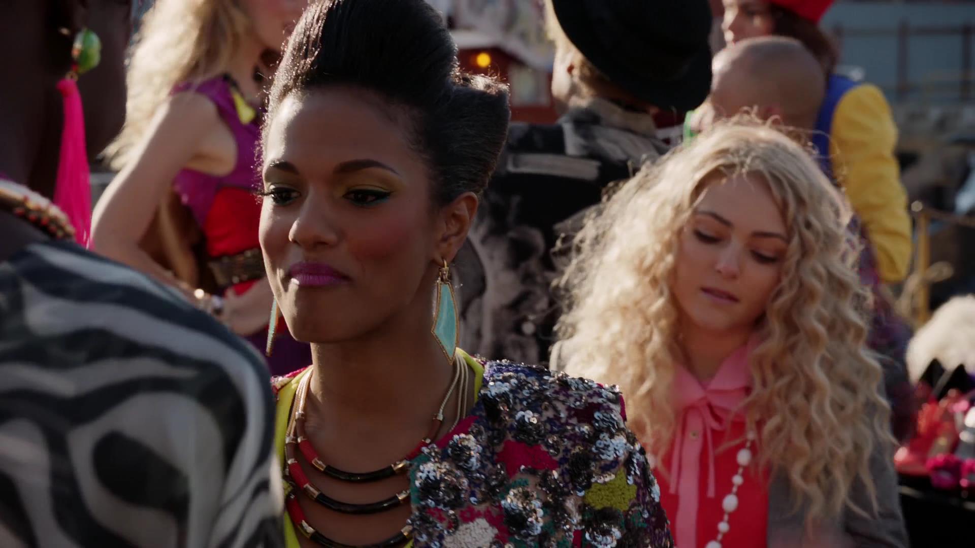 TheCarrieDiaries1x02_AnnaSophiaRobbOnline0571.jpg