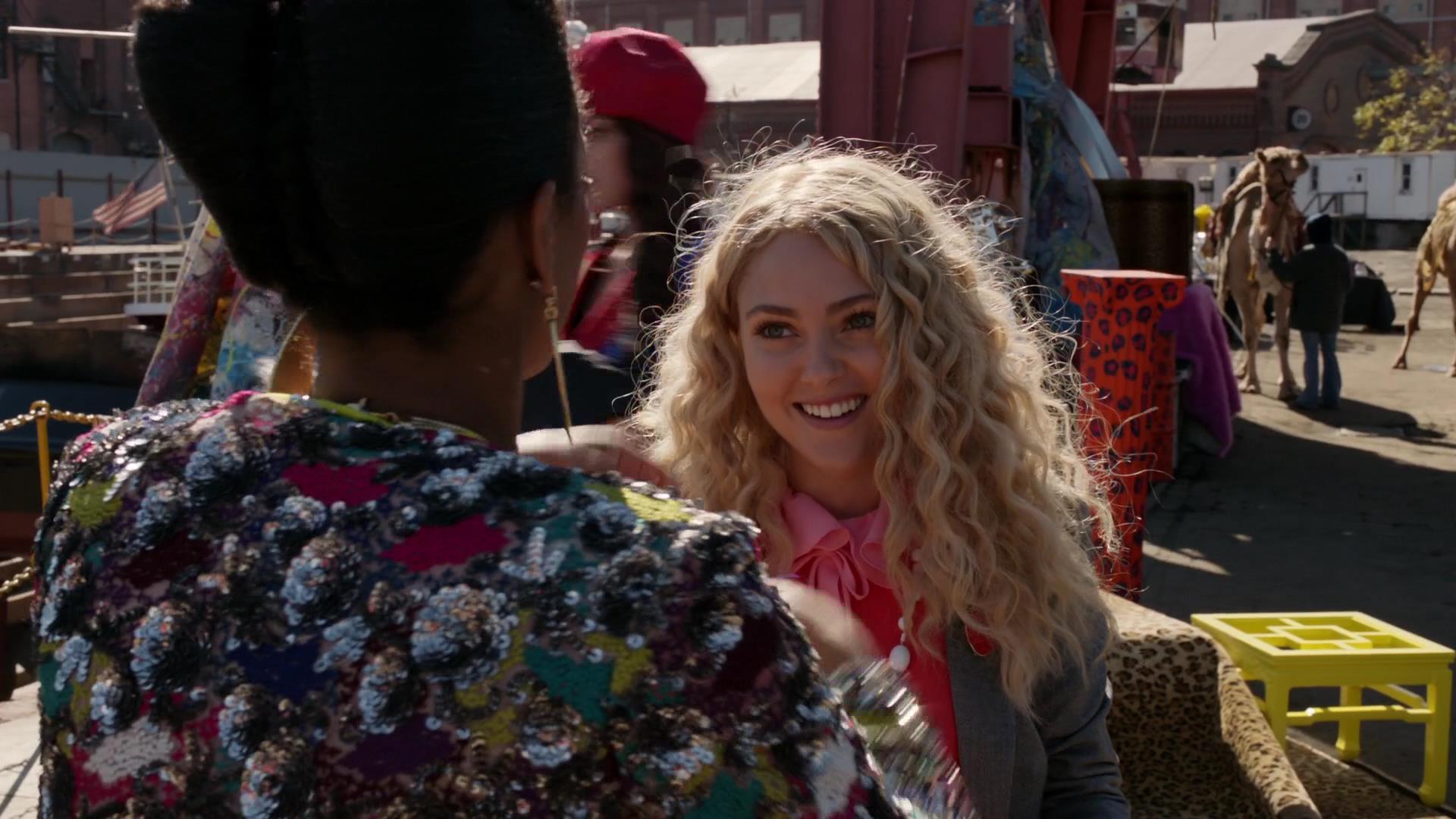 TheCarrieDiaries1x02_AnnaSophiaRobbOnline0597.jpg