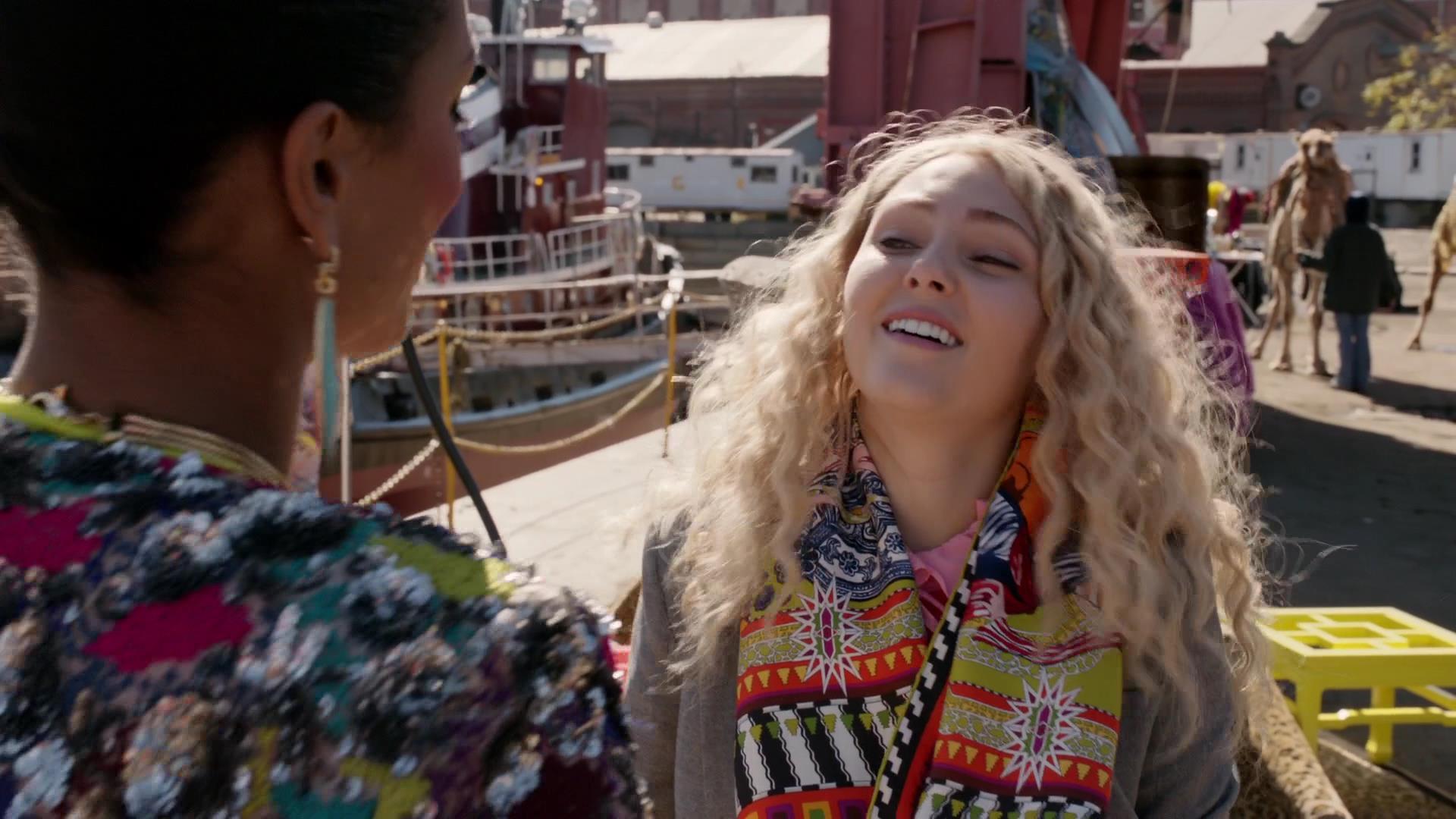 TheCarrieDiaries1x02_AnnaSophiaRobbOnline0604.jpg