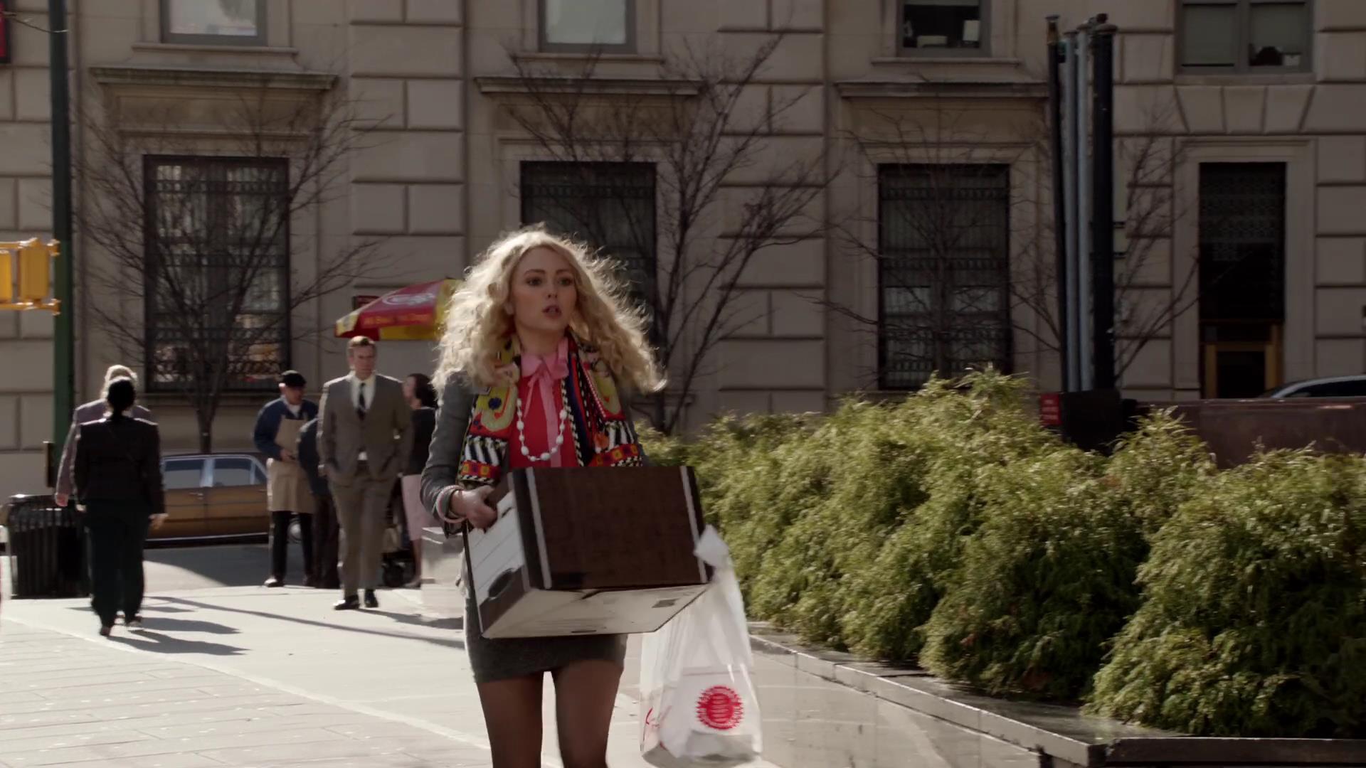 TheCarrieDiaries1x02_AnnaSophiaRobbOnline0616.jpg