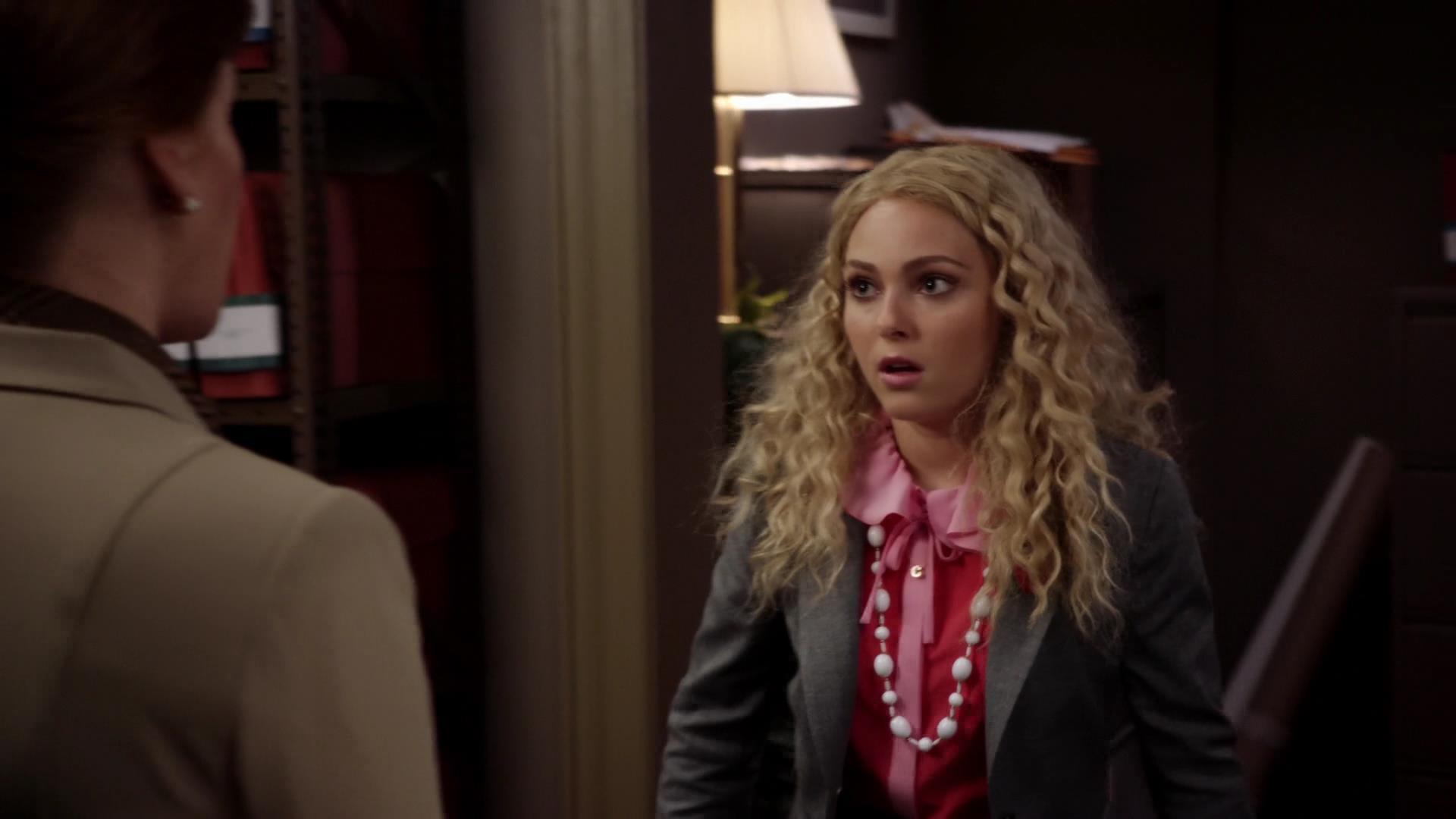 TheCarrieDiaries1x02_AnnaSophiaRobbOnline0631.jpg