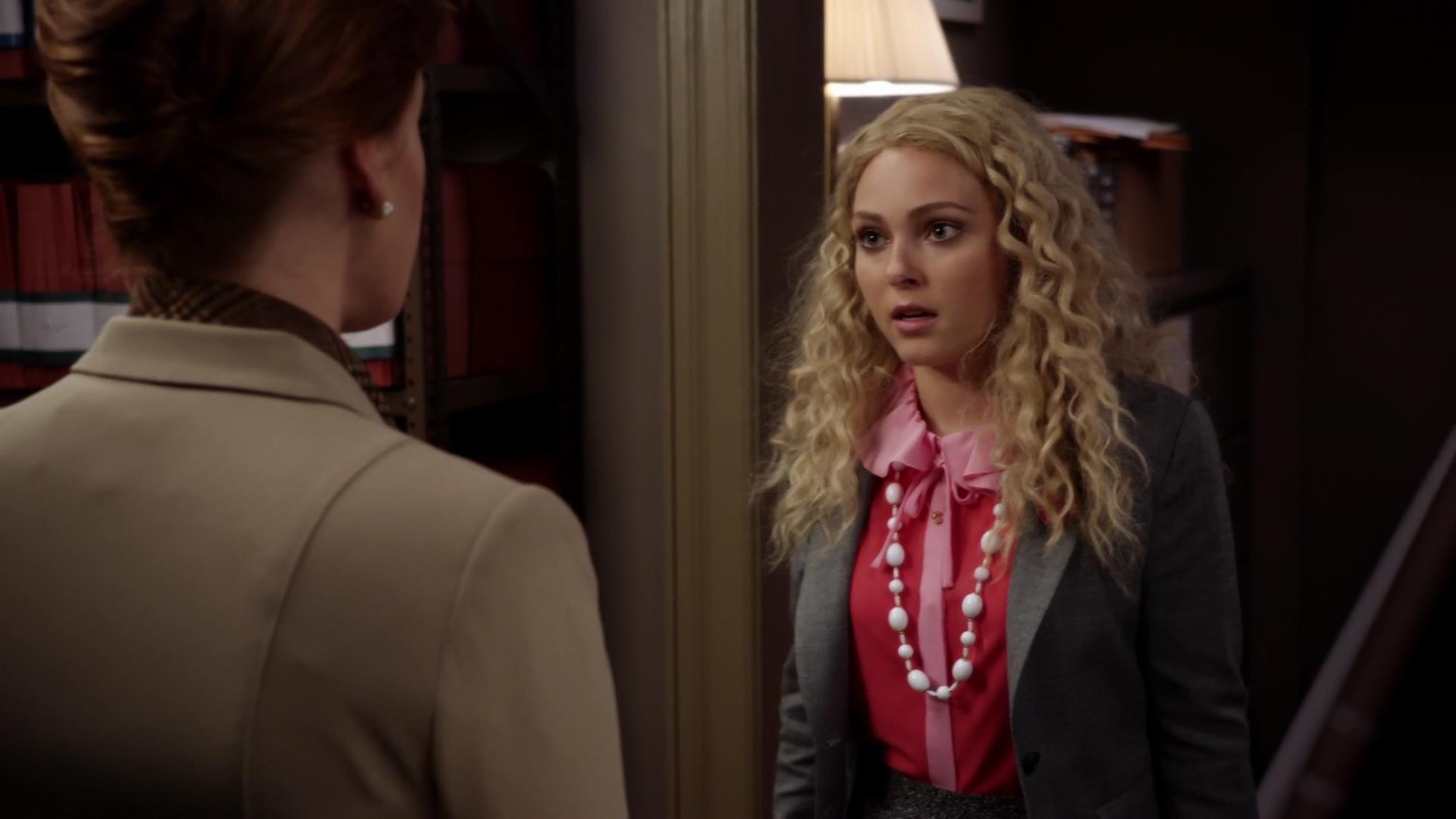 TheCarrieDiaries1x02_AnnaSophiaRobbOnline0633.jpg