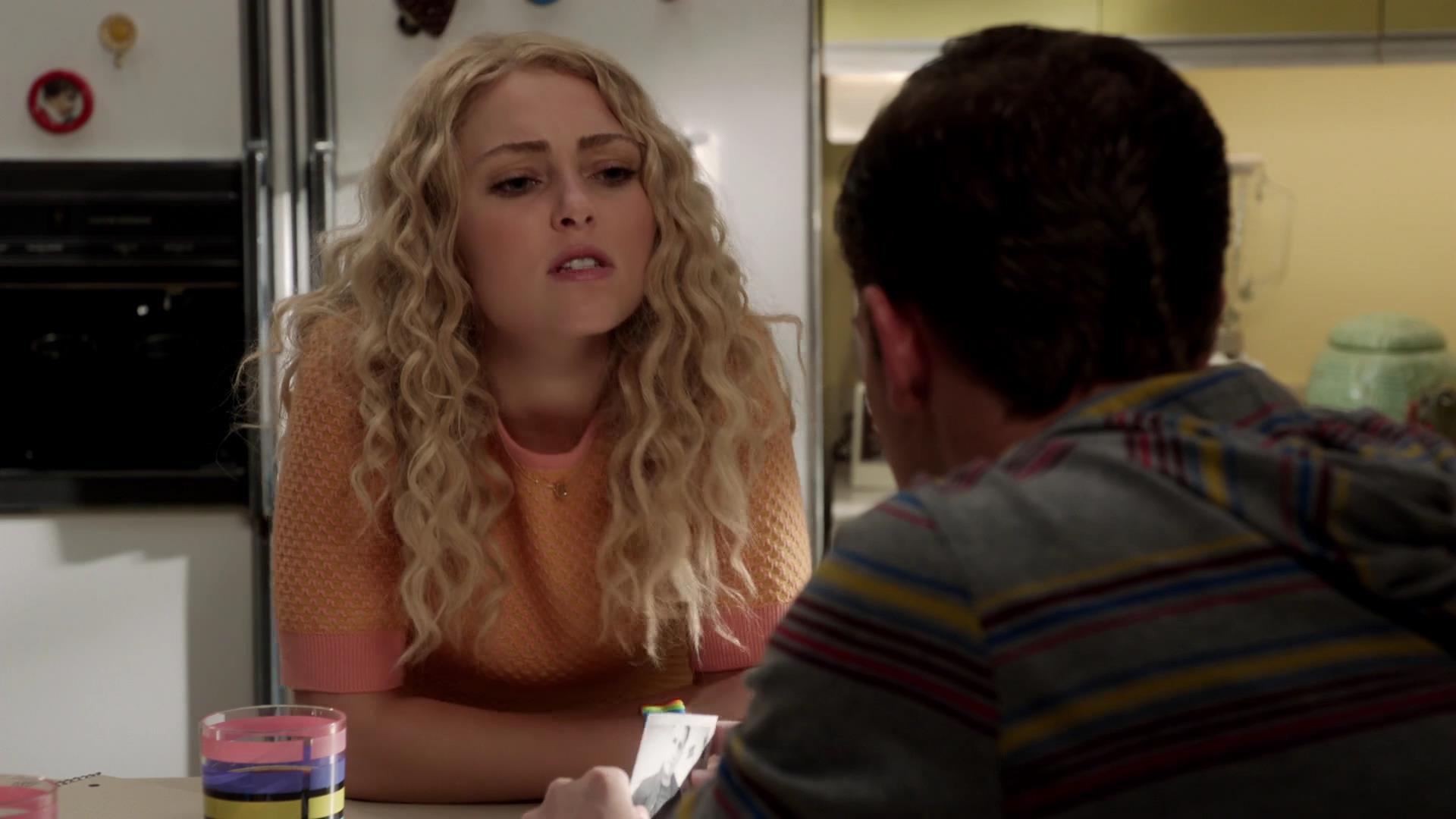 TheCarrieDiaries1x02_AnnaSophiaRobbOnline0728.jpg
