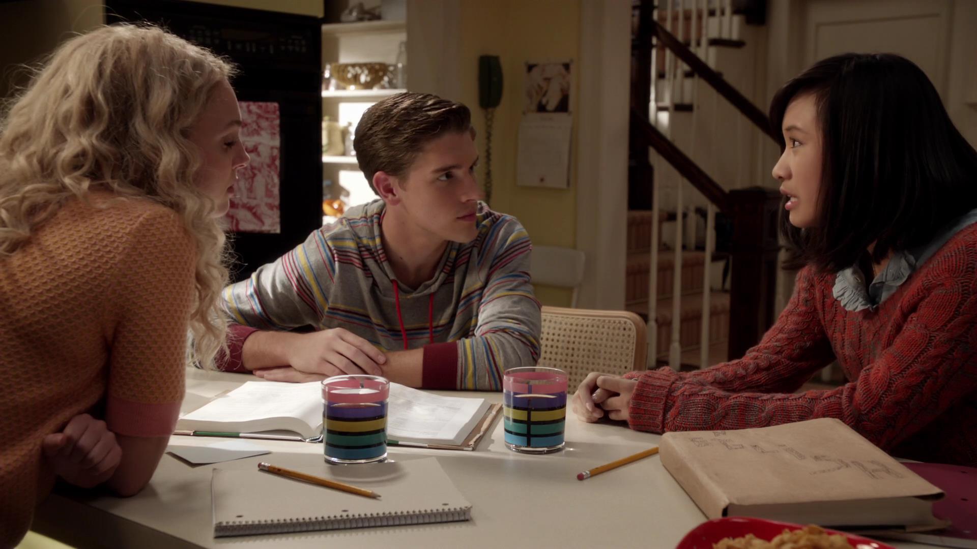 TheCarrieDiaries1x02_AnnaSophiaRobbOnline0761.jpg