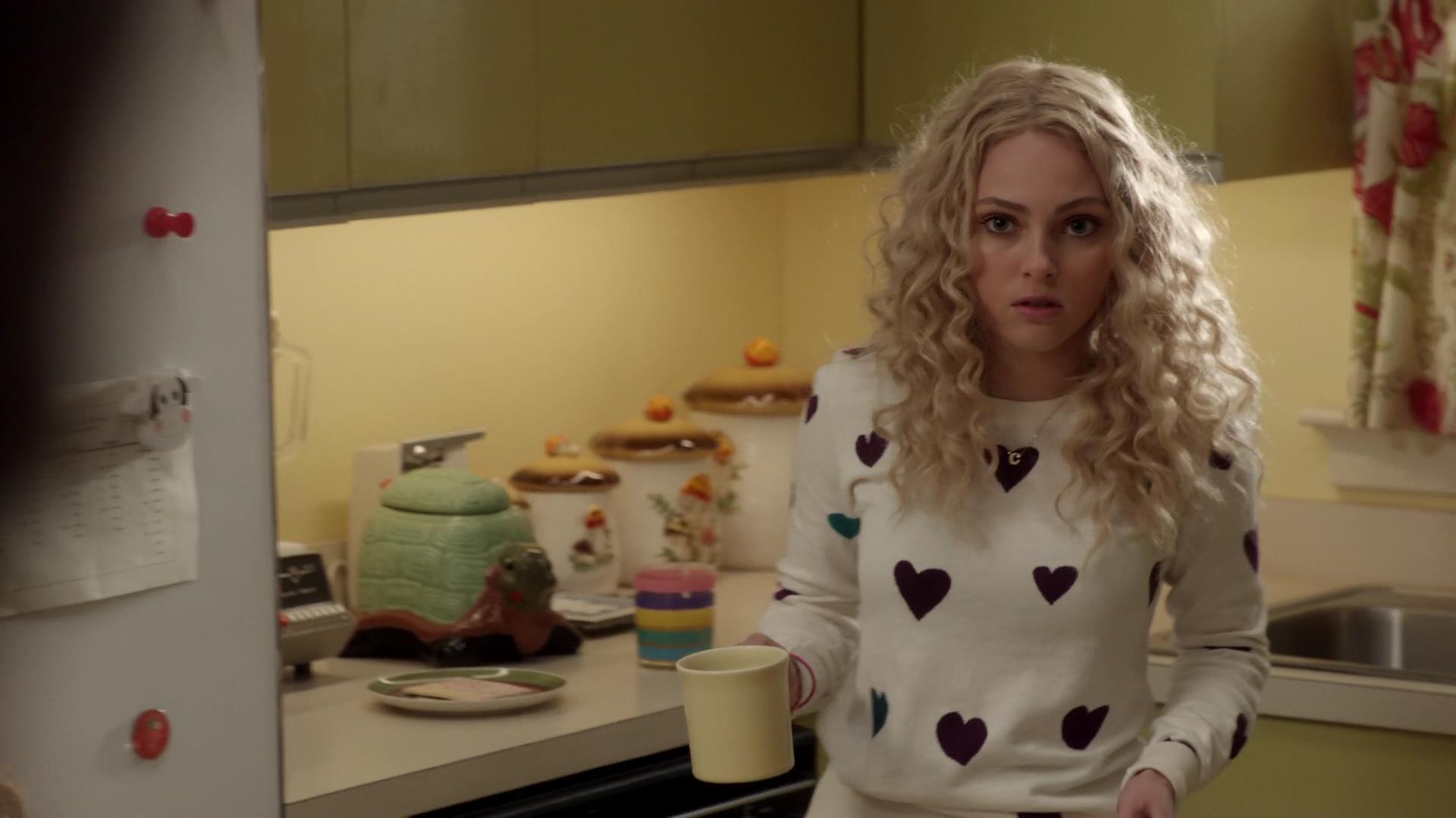 TheCarrieDiaries1x02_AnnaSophiaRobbOnline0907.jpg