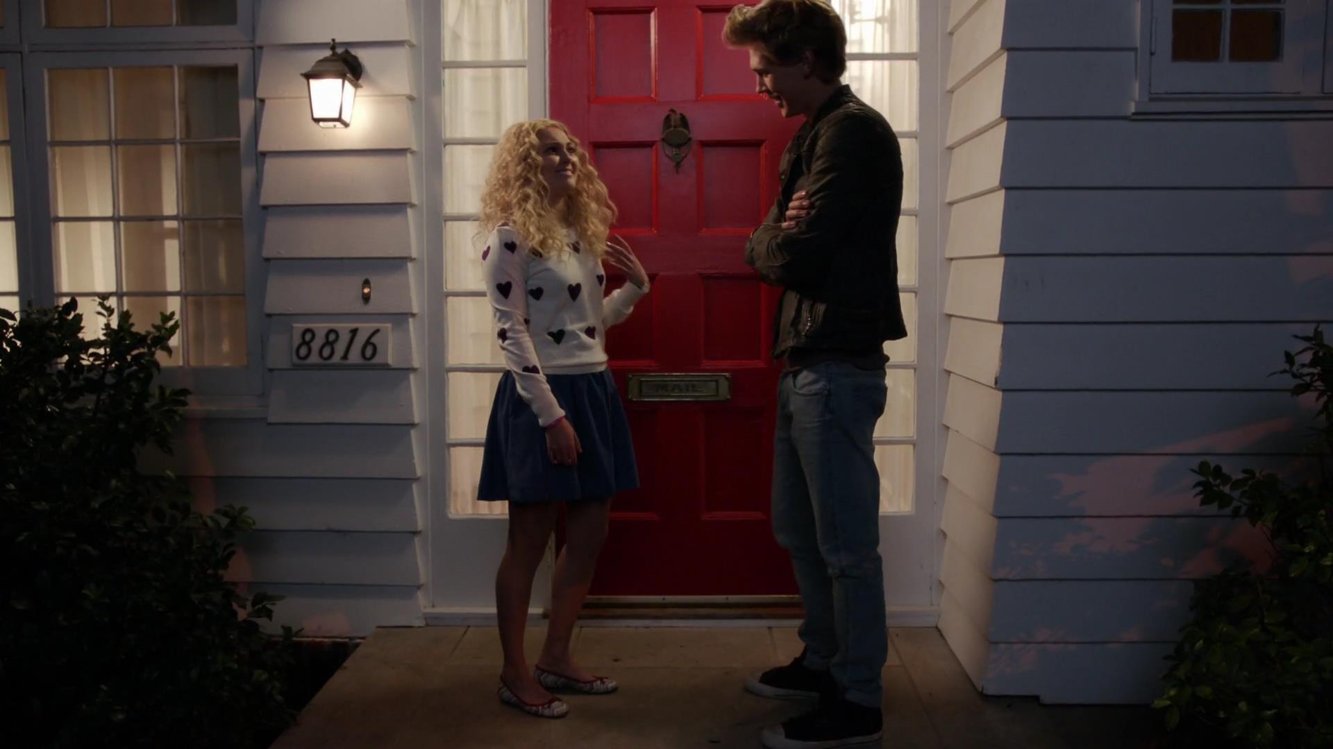 TheCarrieDiaries1x02_AnnaSophiaRobbOnline1056.jpg