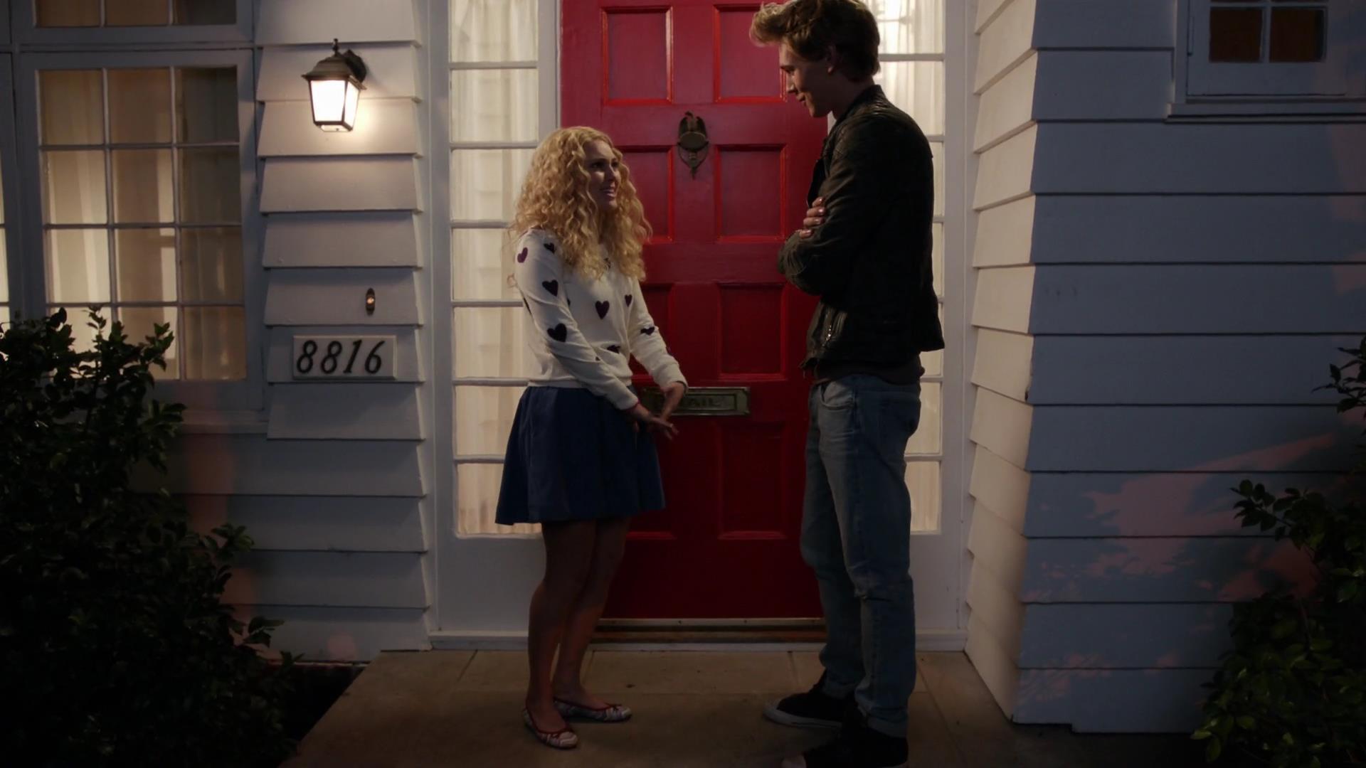 TheCarrieDiaries1x02_AnnaSophiaRobbOnline1058.jpg