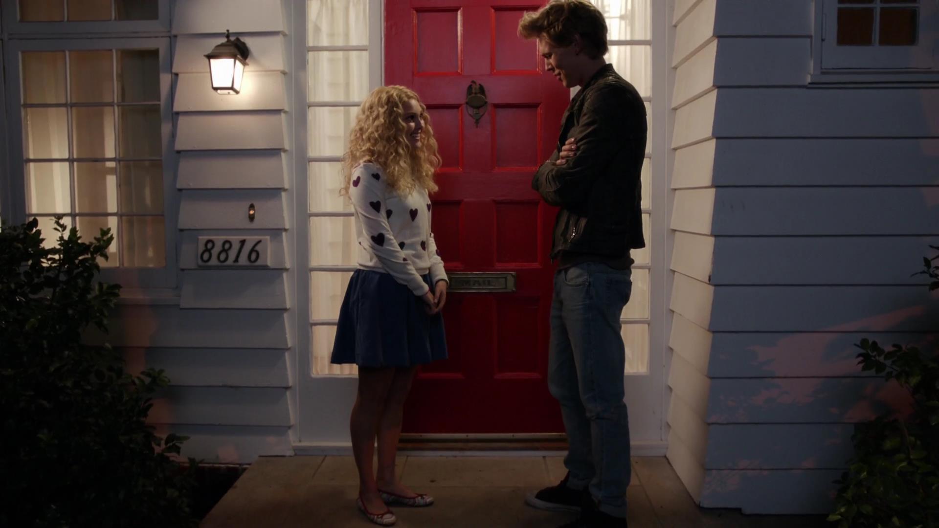 TheCarrieDiaries1x02_AnnaSophiaRobbOnline1060.jpg