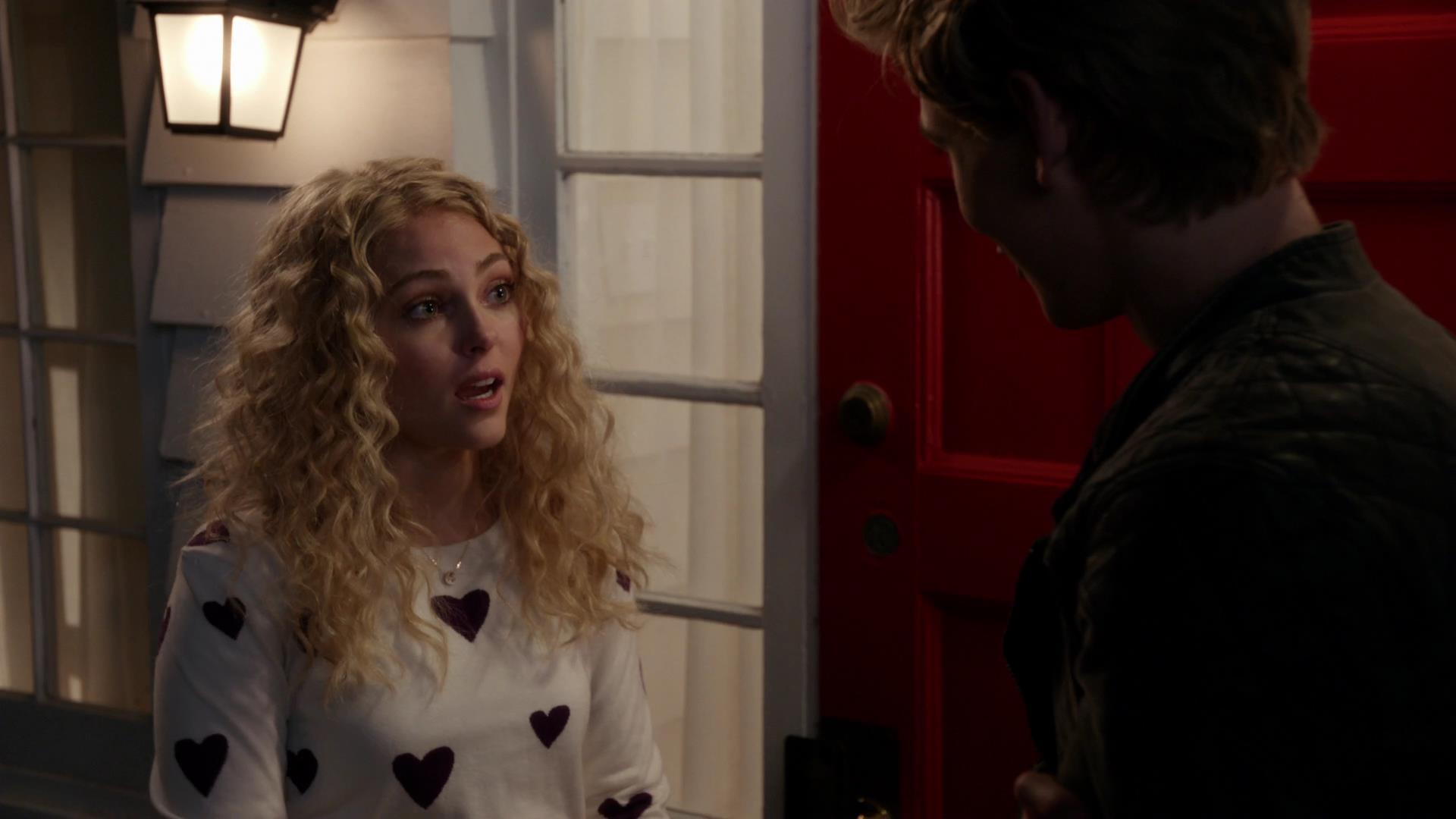 TheCarrieDiaries1x02_AnnaSophiaRobbOnline1065.jpg