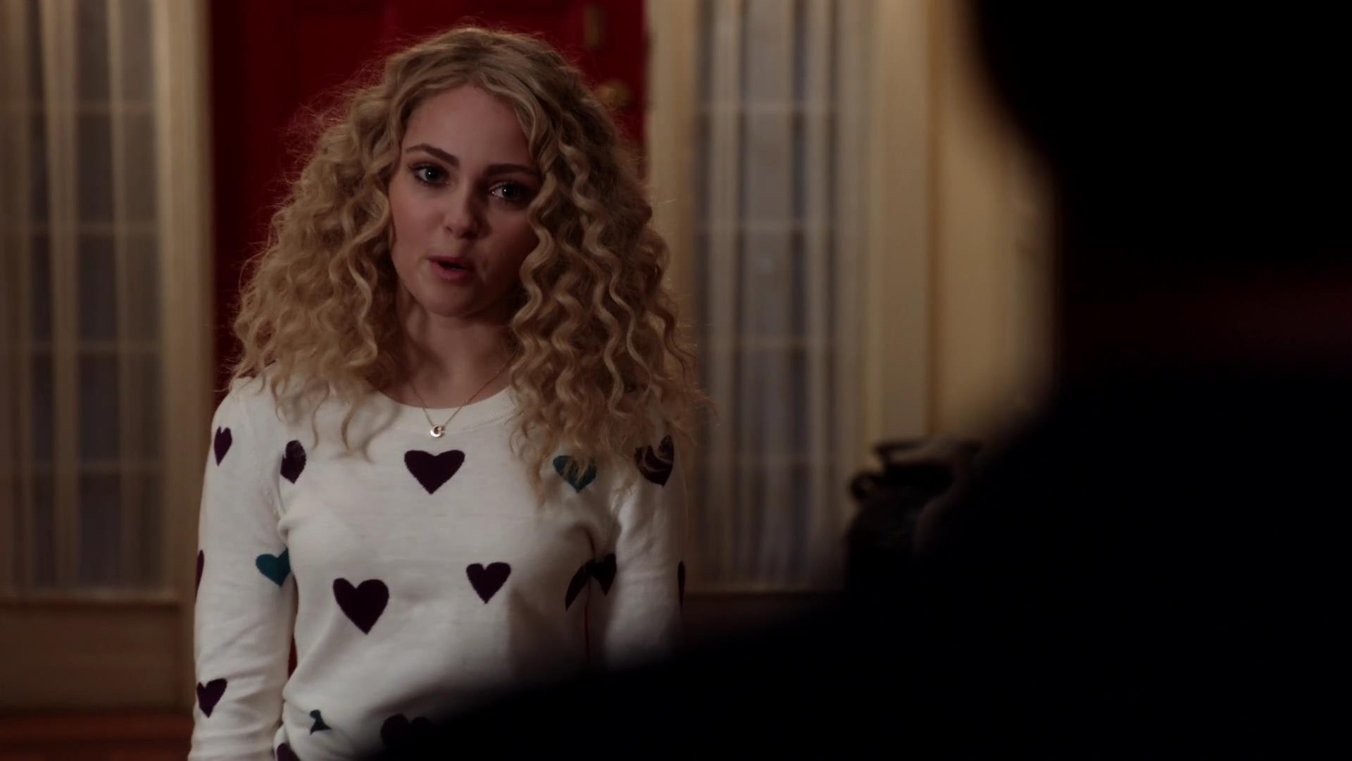 TheCarrieDiaries1x02_AnnaSophiaRobbOnline1110.jpg