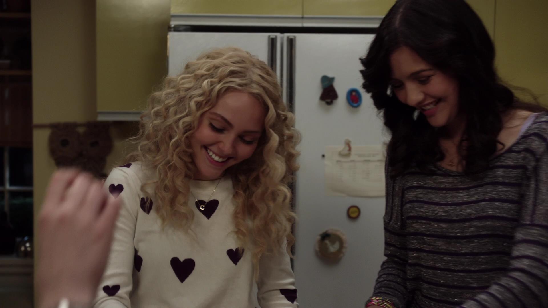 TheCarrieDiaries1x02_AnnaSophiaRobbOnline1158.jpg