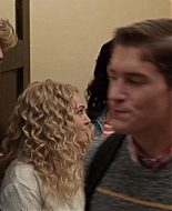 TheCarrieDiaries1x02_AnnaSophiaRobbOnline0071.jpg