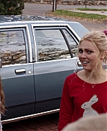 TheCarrieDiaries1x02_AnnaSophiaRobbOnline0098.jpg
