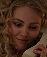 TheCarrieDiaries1x02_AnnaSophiaRobbOnline0115.jpg