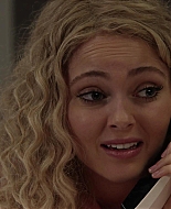 TheCarrieDiaries1x02_AnnaSophiaRobbOnline0477.jpg