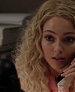 TheCarrieDiaries1x02_AnnaSophiaRobbOnline0482.jpg