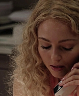 TheCarrieDiaries1x02_AnnaSophiaRobbOnline0486.jpg