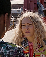 TheCarrieDiaries1x02_AnnaSophiaRobbOnline0609.jpg
