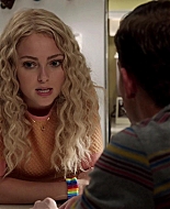 TheCarrieDiaries1x02_AnnaSophiaRobbOnline0731.jpg
