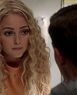 TheCarrieDiaries1x02_AnnaSophiaRobbOnline0740.jpg