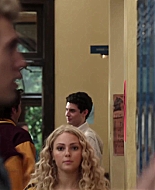 TheCarrieDiaries1x02_AnnaSophiaRobbOnline0771.jpg