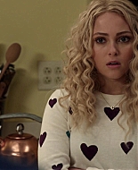 TheCarrieDiaries1x02_AnnaSophiaRobbOnline0975.jpg