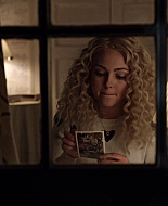 TheCarrieDiaries1x02_AnnaSophiaRobbOnline1007.jpg