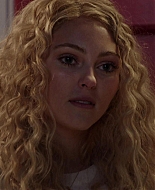 TheCarrieDiaries1x02_AnnaSophiaRobbOnline1087.jpg