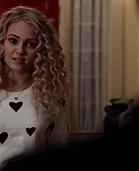 TheCarrieDiaries1x02_AnnaSophiaRobbOnline1105.jpg