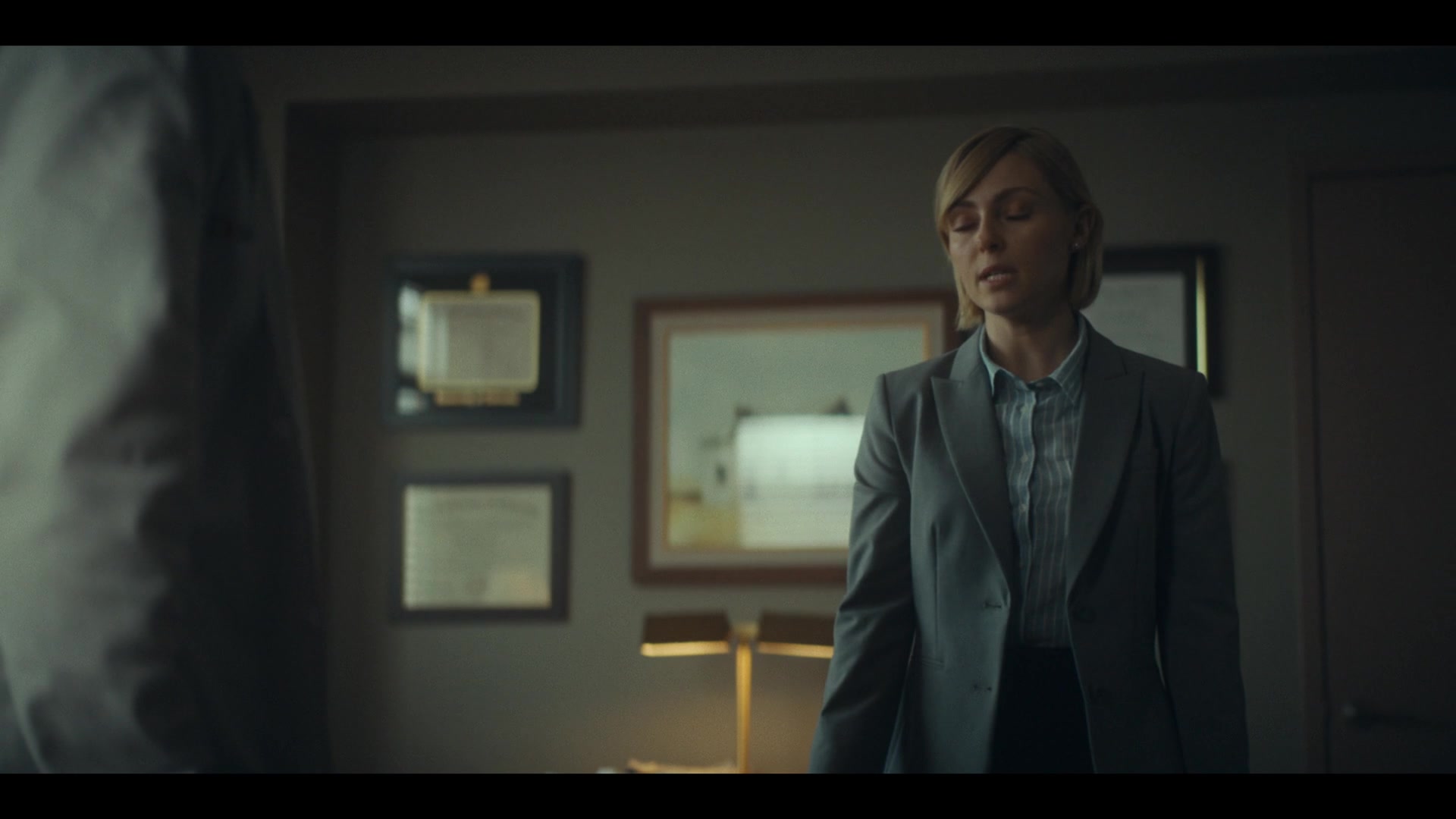 Dr_Death_S01E05_The_and_in_the_Bed_1080p_ASRO_001211.jpg