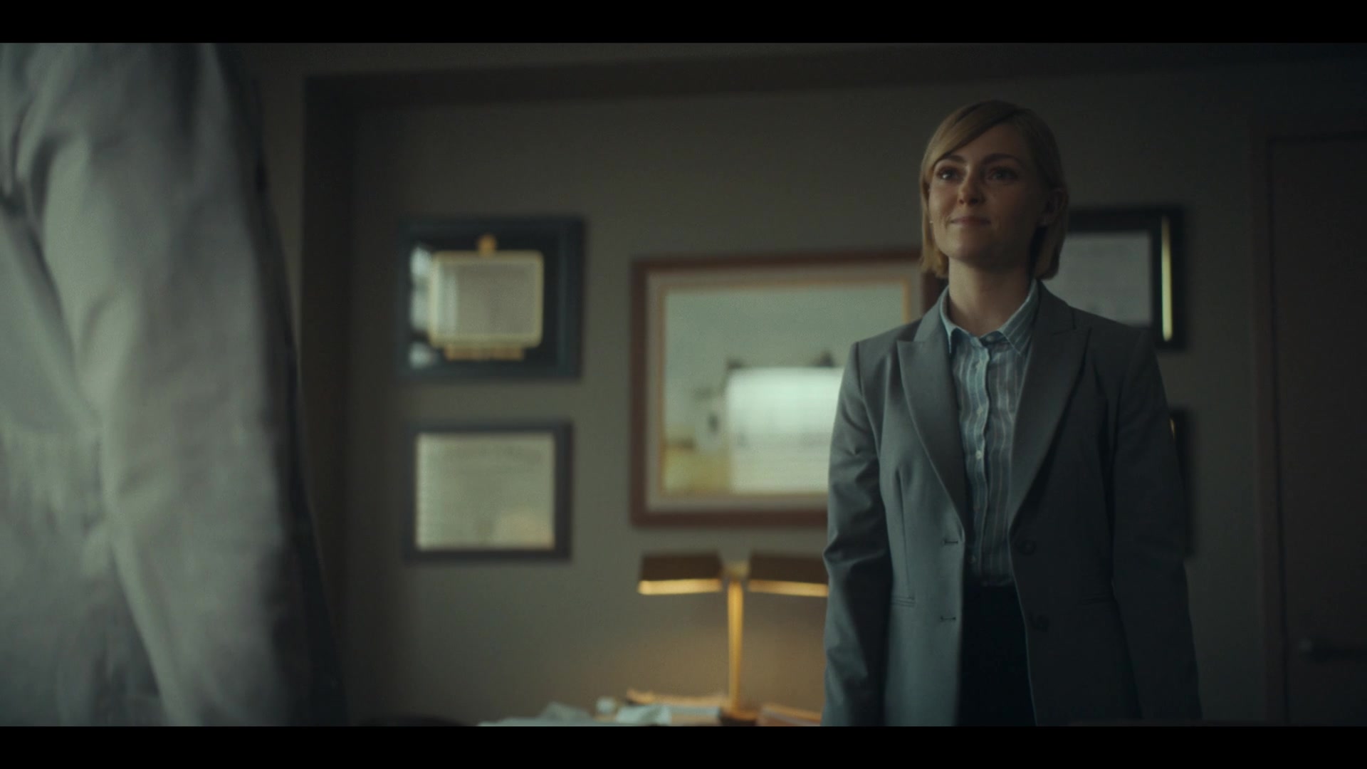 Dr_Death_S01E05_The_and_in_the_Bed_1080p_ASRO_001238.jpg