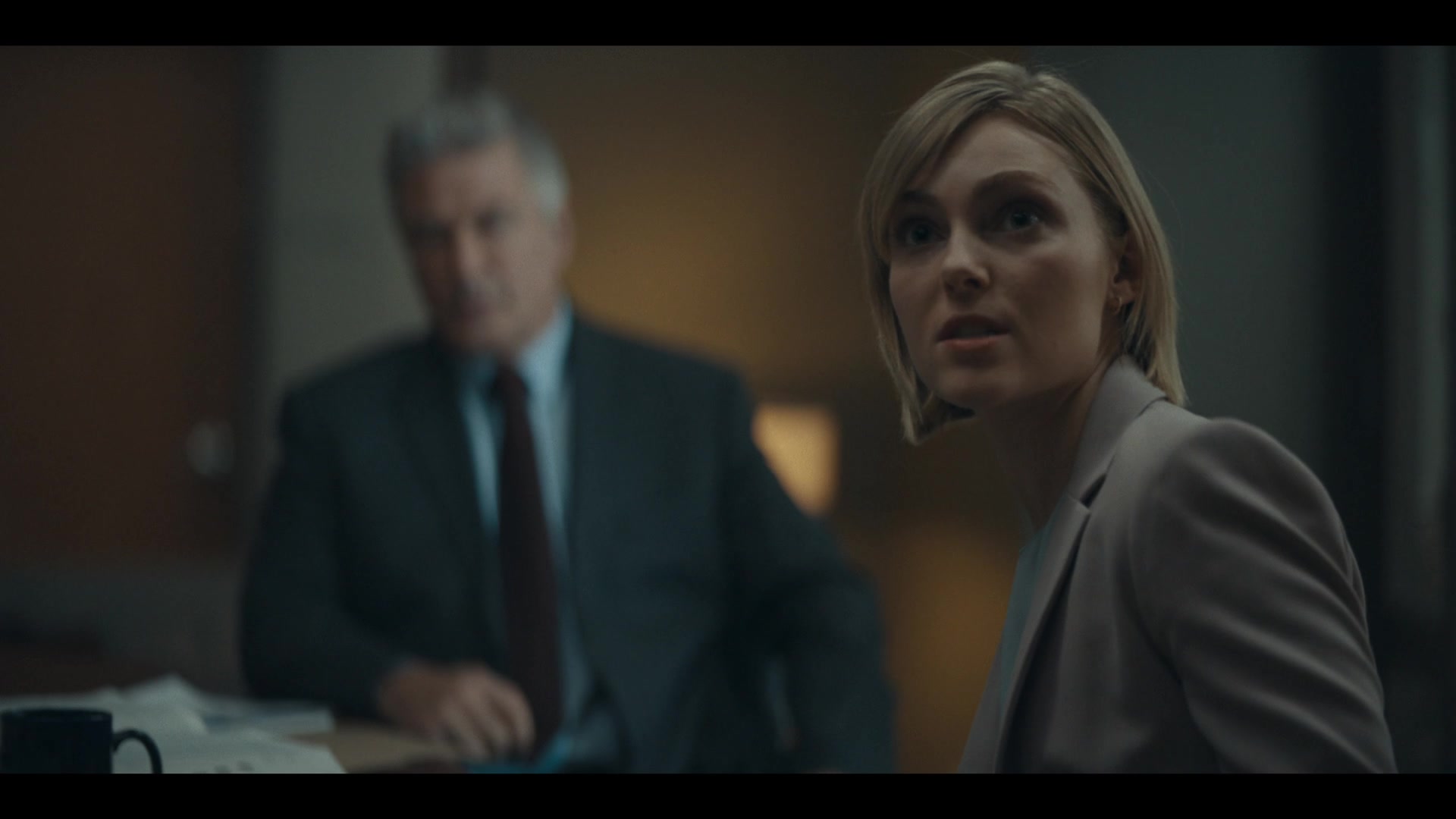 Dr_Death_S01E05_The_and_in_the_Bed_1080p_ASRO_003228.jpg