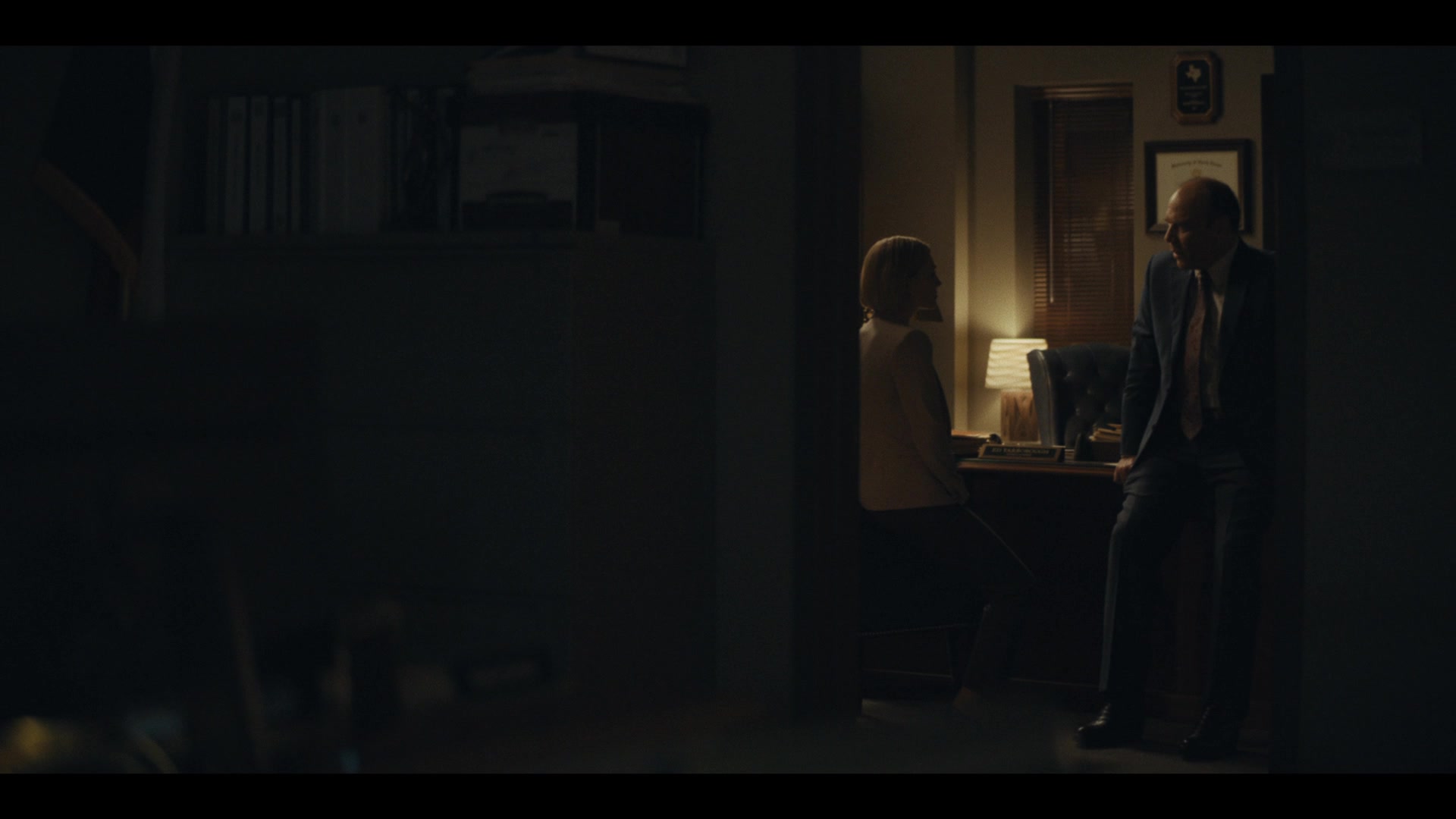Dr_Death_S01E05_The_and_in_the_Bed_1080p_ASRO_005476.jpg