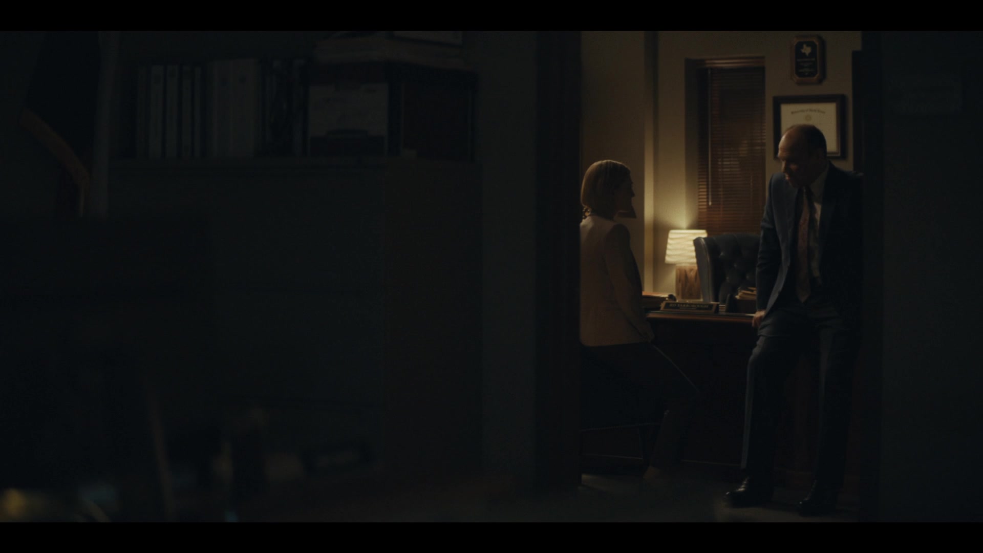 Dr_Death_S01E05_The_and_in_the_Bed_1080p_ASRO_005479.jpg