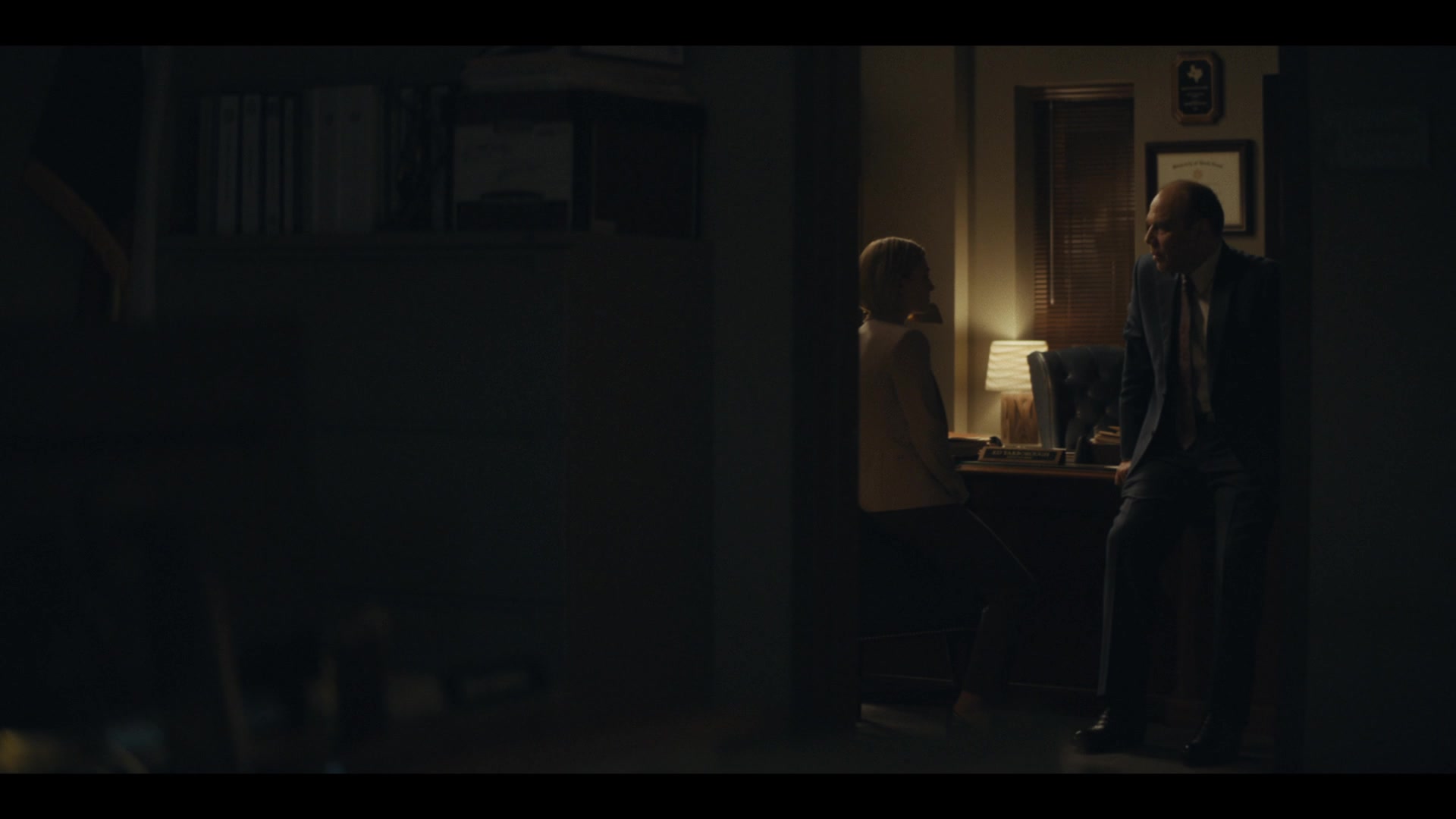 Dr_Death_S01E05_The_and_in_the_Bed_1080p_ASRO_005482.jpg