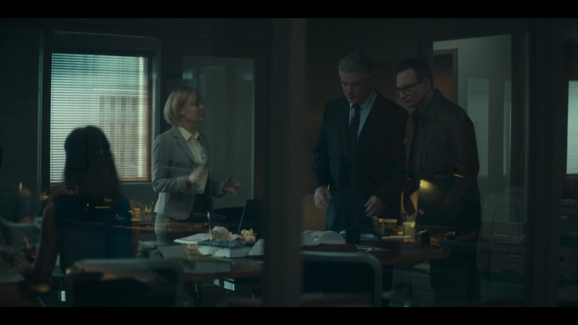 Dr_Death_S01E06_Occams_Razor_1080p_ASRO_004757.jpg