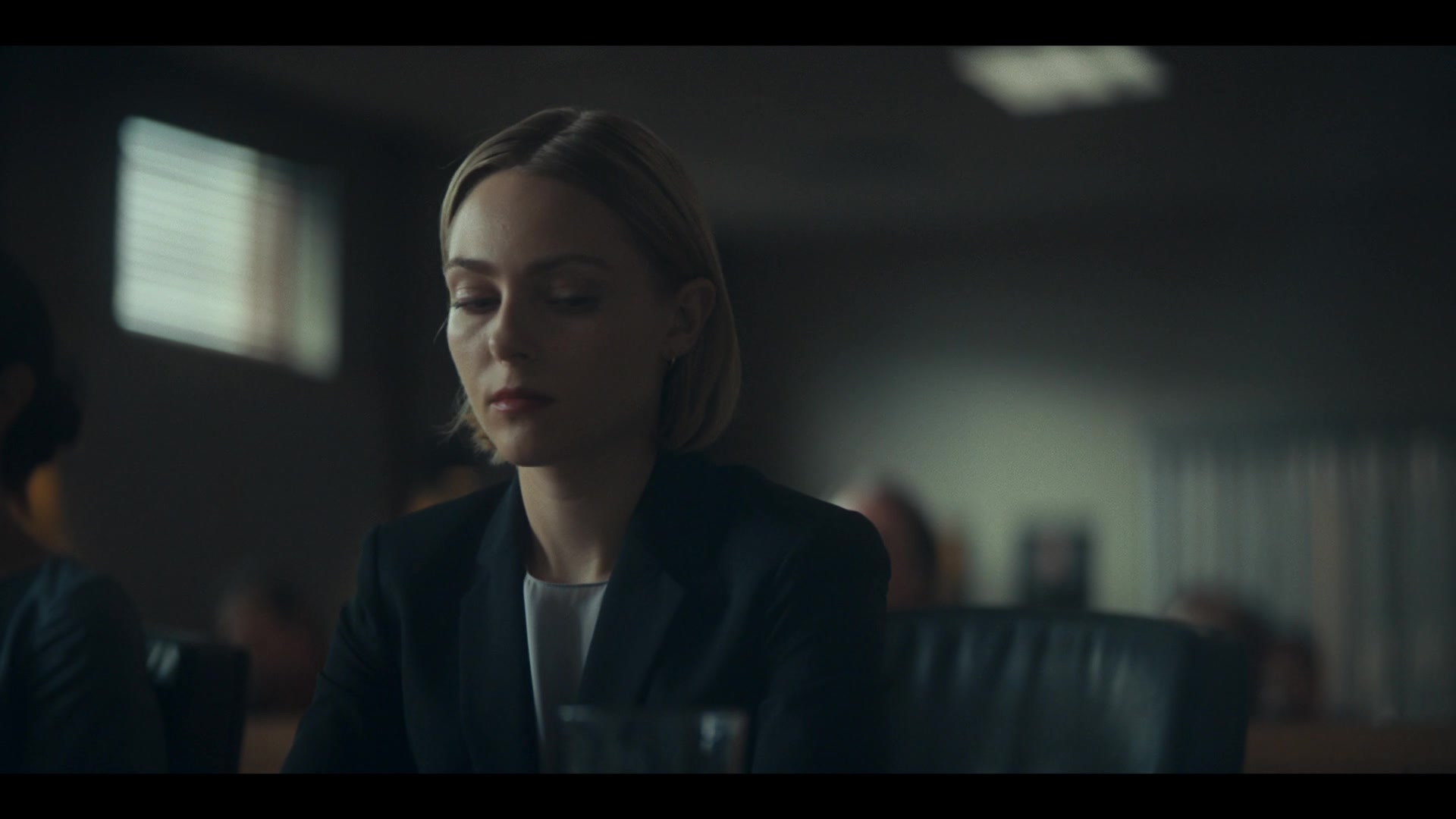 Dr_Death_S01E08_Hardwood_Floors_1080p_ASRO_007009.jpg